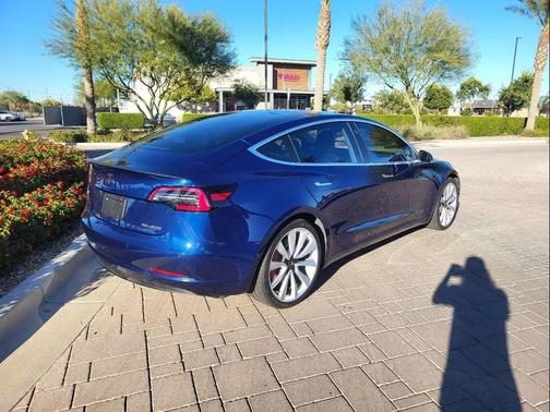 2018 Tesla Model 3 Performance