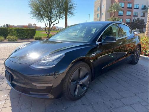 2020 Tesla Model 3 Standard Range