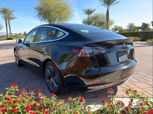 2020 Tesla Model 3 Standard Range