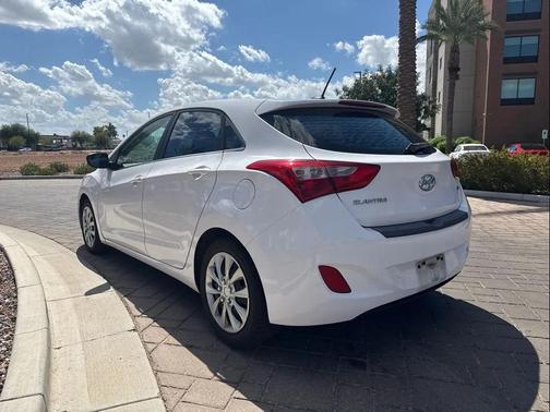 2016 Hyundai Elantra GT Base