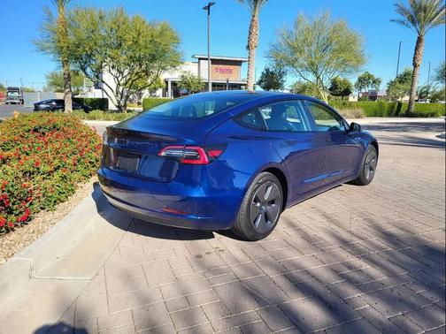 2022 Tesla Model 3 Standard Range