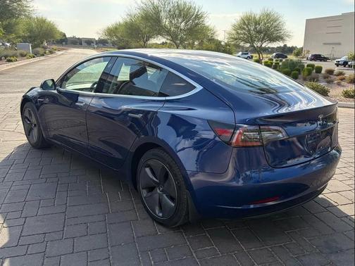 Blue 2018 Tesla Model 3 Long Range