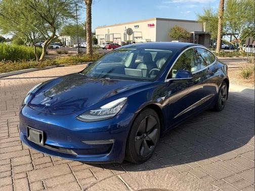 Blue 2018 Tesla Model 3 Long Range