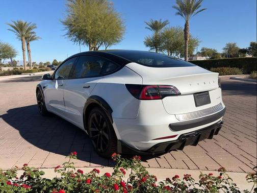 2023 Tesla Model 3 Long Range