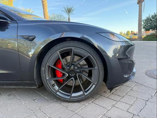 2024 Tesla Model 3 Performance