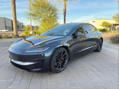 2024 Tesla Model 3 Performance