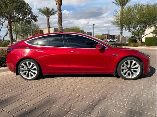 2020 Tesla Model 3 Long Range