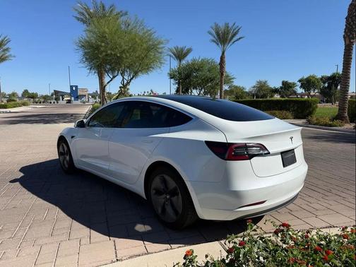 2019 Tesla Model 3 Standard Range Plus