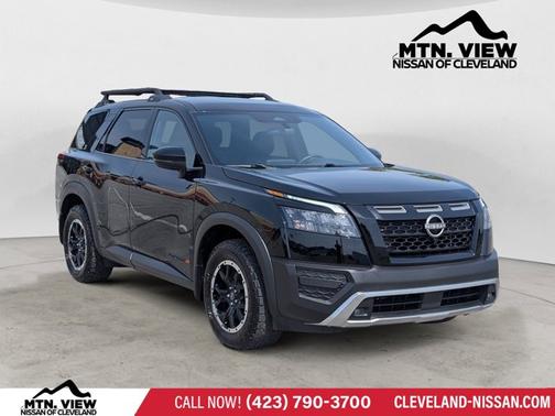 Black 2025 Nissan Pathfinder Rock Creek