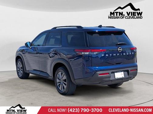 Deep Ocean Blue 2025 Nissan Pathfinder SV