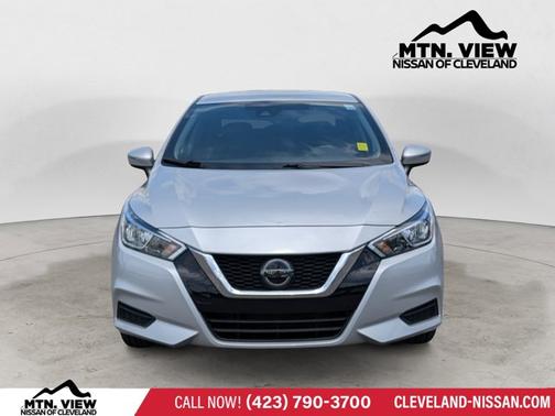Brilliant Silver Metallic 2021 Nissan Versa 1.6 SV