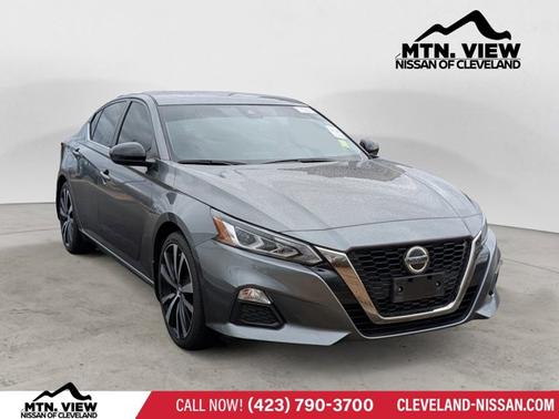 2022 Nissan Altima 2.5 SR