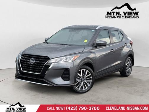 Gun Metallic 2024 Nissan Kicks SV