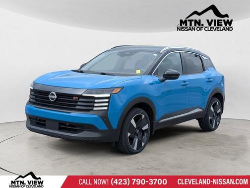 2t Ice Blk Roof 2025 Nissan Kicks SR