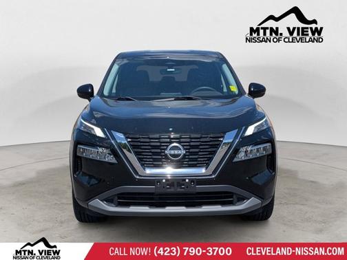 Black 2023 Nissan Rogue SV