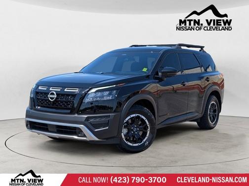 Black 2025 Nissan Pathfinder Rock Creek