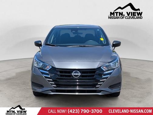 Gun Metallic 2024 Nissan Versa 1.6 S