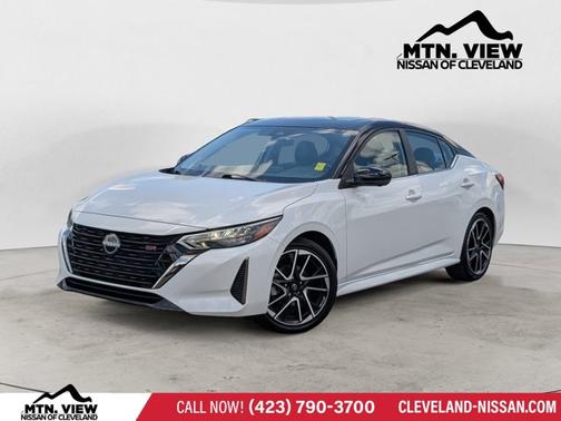 White 2025 Nissan Sentra SR