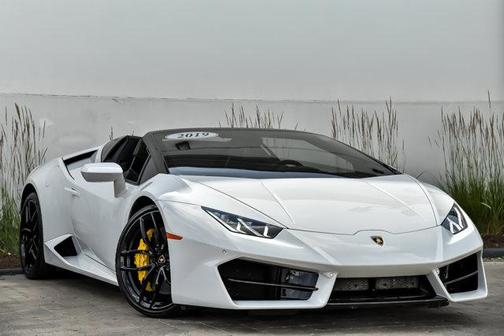 2019 Lamborghini Huracan LP580-2S