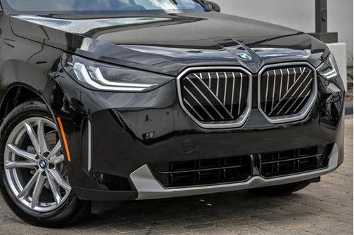 Black Sapphire Metallic 2025 BMW X3 30 xDrive