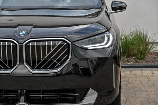 Black Sapphire Metallic 2025 BMW X3 30 xDrive
