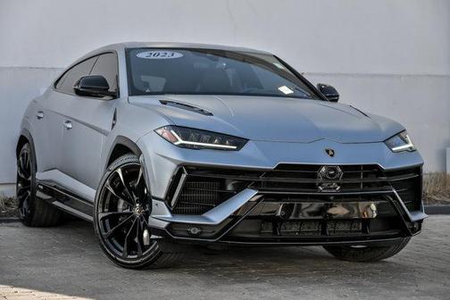2023 Lamborghini Urus S