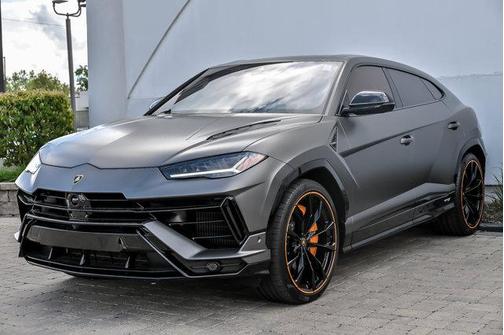 Grigio Keres Metallic 2024 Lamborghini Urus S