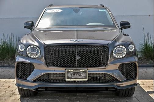Magnetic Metallic 2022 Bentley Bentayga S