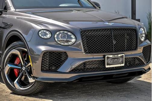 Magnetic Metallic 2022 Bentley Bentayga S