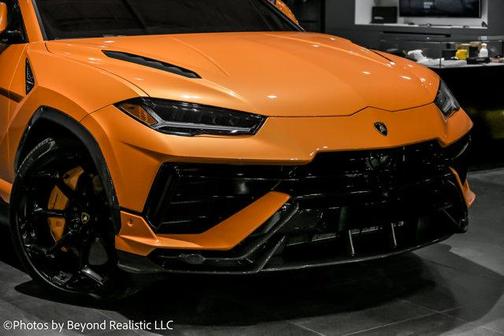 2024 Lamborghini Urus Performante