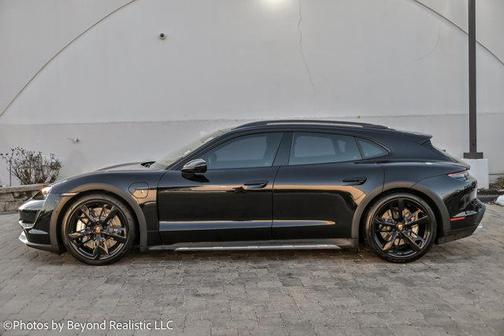 2024 Porsche Taycan Turbo