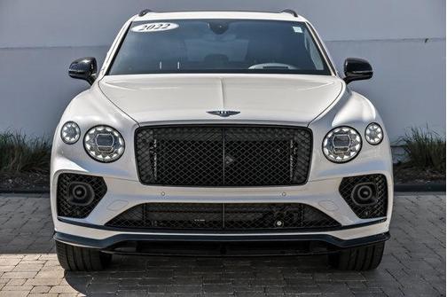 Glacier White 2022 Bentley Bentayga S