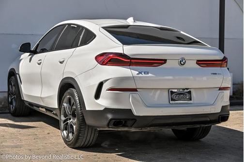 Alpine White 2022 BMW X6 xDrive40i