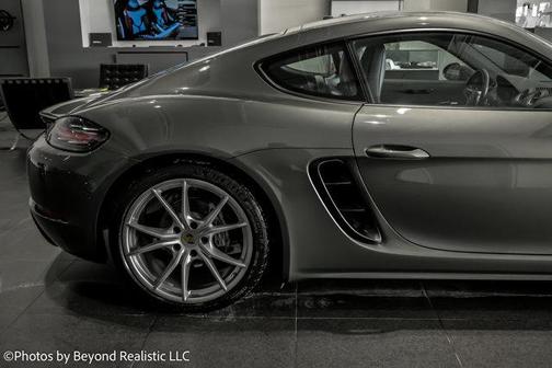 2023 Porsche 718 Cayman T