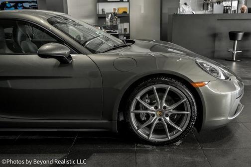 2023 Porsche 718 Cayman T