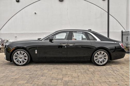 Black Diamond 2023 Rolls-Royce Ghost