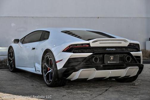 2021 Lamborghini Huracan EVO Base