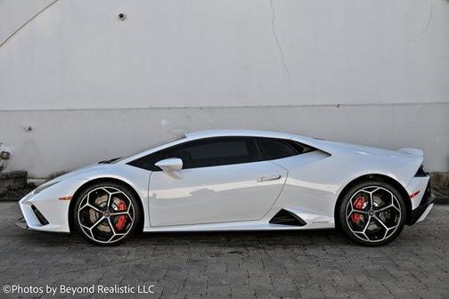 2021 Lamborghini Huracan EVO Base