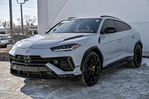 2024 Lamborghini Urus S
