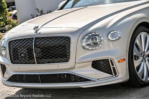 White Sand 2026 Bentley Flying Spur
