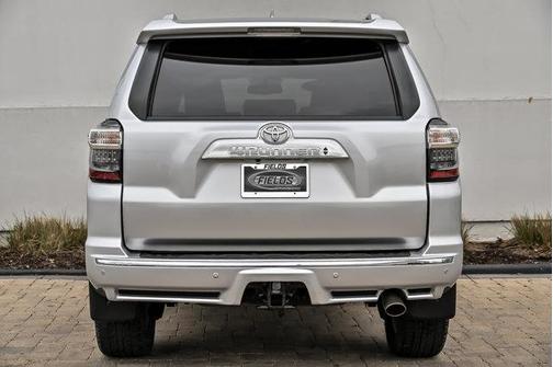 Classic Silver Metallic 2016 Toyota 4Runner Sport