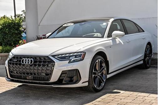 Glacier White Metallic 2025 Audi A8 L 55