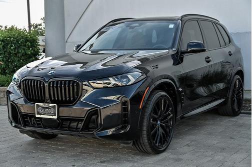 Carbon Black Metallic 2024 BMW X5 xDrive40i