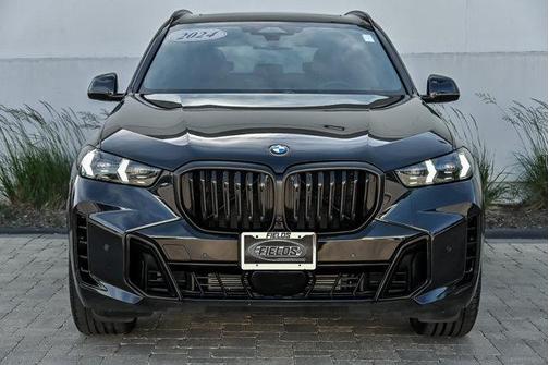 Carbon Black Metallic 2024 BMW X5 xDrive40i