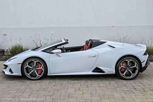 2024 Lamborghini Huracan EVO Base