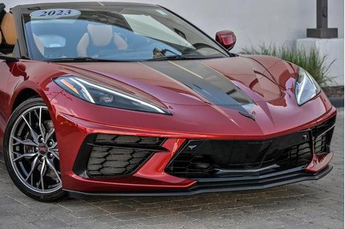 Red Mist Metallic Tintcoat 2023 Chevrolet Corvette Stingray w/3LT