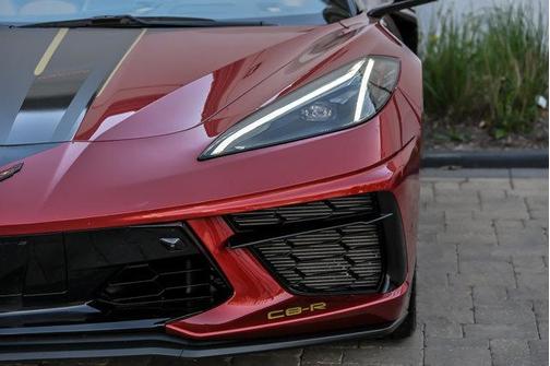Red Mist Metallic Tintcoat 2023 Chevrolet Corvette Stingray w/3LT