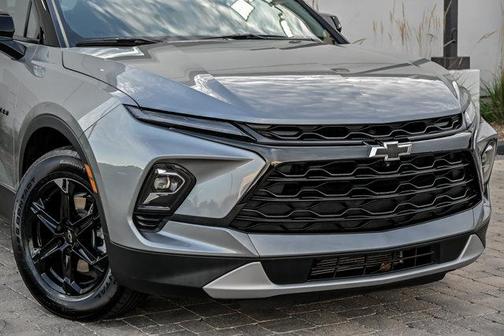 Sterling Gray Metallic 2024 Chevrolet Blazer LT