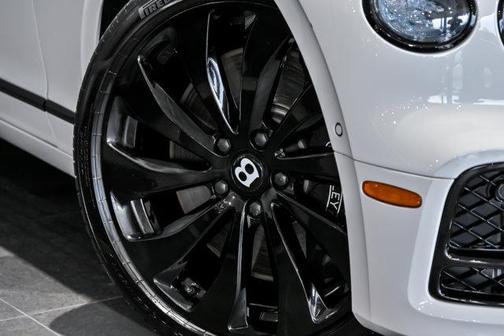 2021 Bentley Flying Spur V8