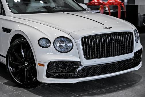 2021 Bentley Flying Spur V8